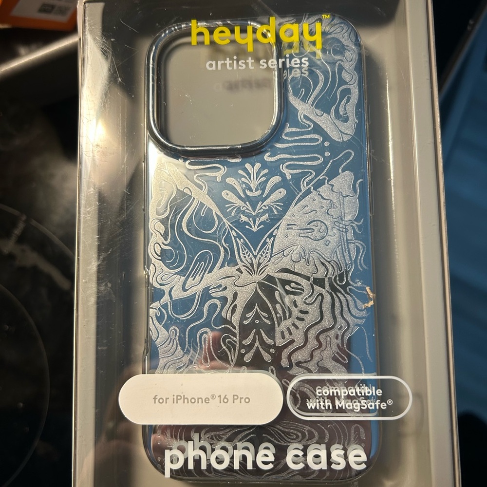 heyday Artistic Series Blue and Silver iPhone 16 Pro Case